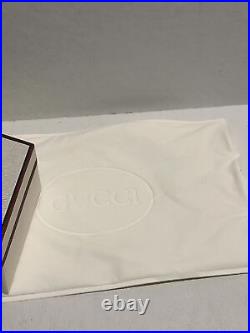Gucci No 3 Dusting Powder NEW in box. Box has light wear