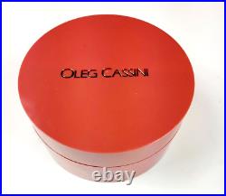 Oleg Cassini by Jovan Perfumed Dusting Body Powder (4 oz) Smells Amazing